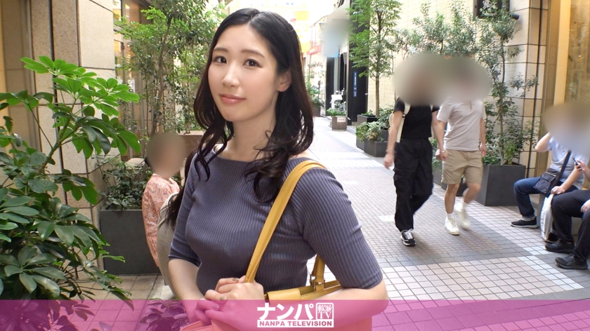 [200GANA-2993]街头搭讪·初摄 直击2028期：美食取材中的绝美人妻杂志编辑遭三年禁欲男突袭！吉祥寺湿身取材实录